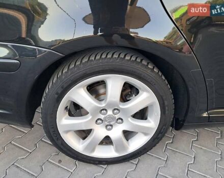 Чорний Тойота Авенсіс, об'ємом двигуна 2 л та пробігом 218 тис. км за 6500 $, фото 37 на Automoto.ua
