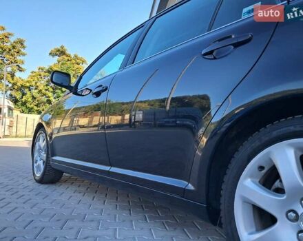 Чорний Тойота Авенсіс, об'ємом двигуна 2 л та пробігом 218 тис. км за 6500 $, фото 33 на Automoto.ua