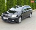 Черный Тойота Авенсис, объемом двигателя 1.8 л и пробегом 217 тыс. км за 6900 $, фото 1 на Automoto.ua