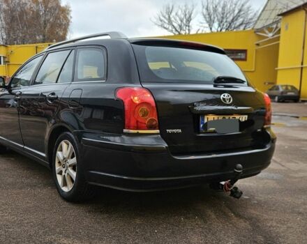 Черный Тойота Авенсис, объемом двигателя 2 л и пробегом 327 тыс. км за 2607 $, фото 6 на Automoto.ua