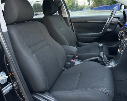 Черный Тойота Авенсис, объемом двигателя 1.8 л и пробегом 160 тыс. км за 6900 $, фото 26 на Automoto.ua