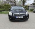 Черный Тойота Авенсис, объемом двигателя 2.2 л и пробегом 300 тыс. км за 2300 $, фото 1 на Automoto.ua