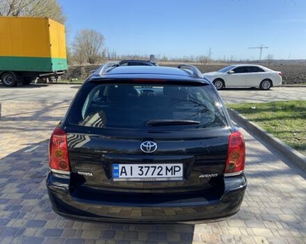 Чорний Тойота Авенсіс, об'ємом двигуна 2 л та пробігом 215 тис. км за 6500 $, фото 4 на Automoto.ua