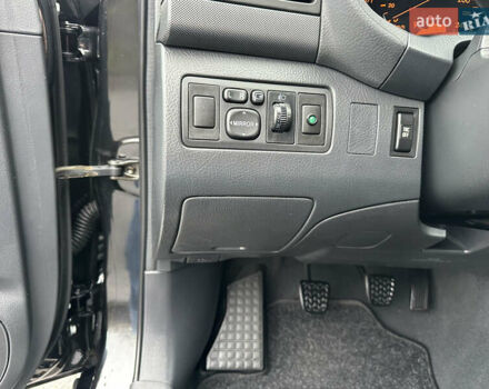 Черный Тойота Авенсис, объемом двигателя 1.8 л и пробегом 160 тыс. км за 6750 $, фото 34 на Automoto.ua