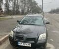 Черный Тойота Авенсис, объемом двигателя 2 л и пробегом 253 тыс. км за 5500 $, фото 1 на Automoto.ua