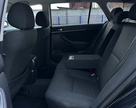 Черный Тойота Авенсис, объемом двигателя 1.8 л и пробегом 160 тыс. км за 6900 $, фото 45 на Automoto.ua