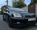Черный Тойота Авенсис, объемом двигателя 2 л и пробегом 215 тыс. км за 5300 $, фото 1 на Automoto.ua