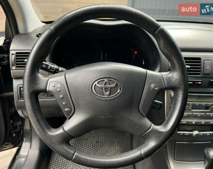 Чорний Тойота Авенсіс, об'ємом двигуна 2.4 л та пробігом 345 тис. км за 5900 $, фото 26 на Automoto.ua