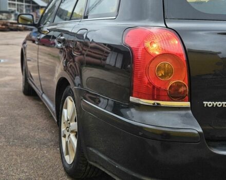 Черный Тойота Авенсис, объемом двигателя 2 л и пробегом 327 тыс. км за 2607 $, фото 13 на Automoto.ua