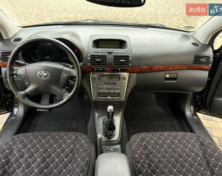Черный Тойота Авенсис, объемом двигателя 2 л и пробегом 214 тыс. км за 5950 $, фото 60 на Automoto.ua