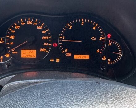 Черный Тойота Авенсис, объемом двигателя 2.2 л и пробегом 429 тыс. км за 2899 $, фото 13 на Automoto.ua