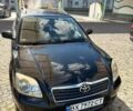 Черный Тойота Авенсис, объемом двигателя 1.8 л и пробегом 254 тыс. км за 6300 $, фото 1 на Automoto.ua