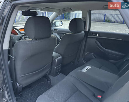 Черный Тойота Авенсис, объемом двигателя 1.8 л и пробегом 160 тыс. км за 6900 $, фото 46 на Automoto.ua