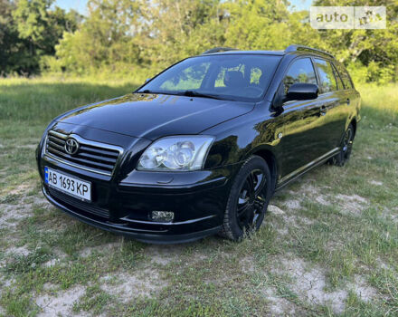 Чорний Тойота Авенсіс, об'ємом двигуна 1.8 л та пробігом 207 тис. км за 6300 $, фото 10 на Automoto.ua