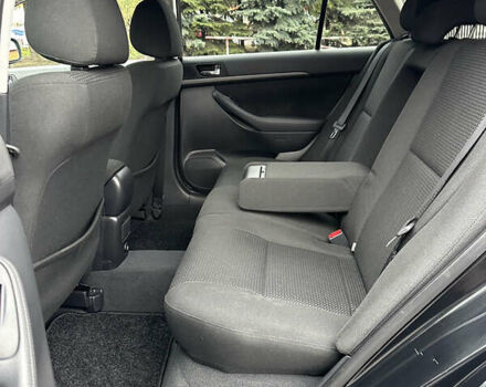 Черный Тойота Авенсис, объемом двигателя 1.8 л и пробегом 160 тыс. км за 6750 $, фото 43 на Automoto.ua