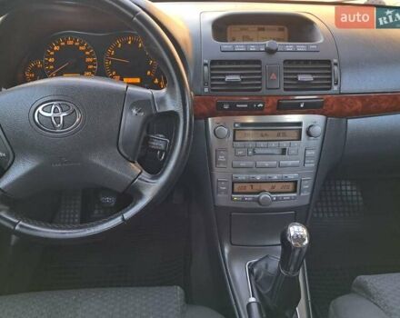 Чорний Тойота Авенсіс, об'ємом двигуна 2 л та пробігом 218 тис. км за 6500 $, фото 63 на Automoto.ua