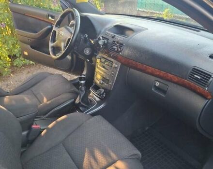 Чорний Тойота Авенсіс, об'ємом двигуна 2.23 л та пробігом 325 тис. км за 6200 $, фото 4 на Automoto.ua