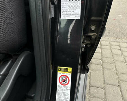 Черный Тойота Авенсис, объемом двигателя 1.79 л и пробегом 303 тыс. км за 5500 $, фото 17 на Automoto.ua