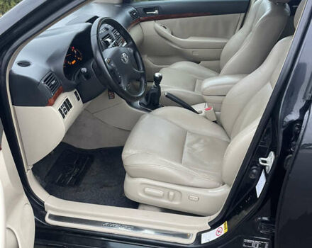 Черный Тойота Авенсис, объемом двигателя 2.23 л и пробегом 276 тыс. км за 8200 $, фото 5 на Automoto.ua