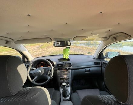 Чорний Тойота Авенсіс, об'ємом двигуна 2.2 л та пробігом 363 тис. км за 5850 $, фото 7 на Automoto.ua