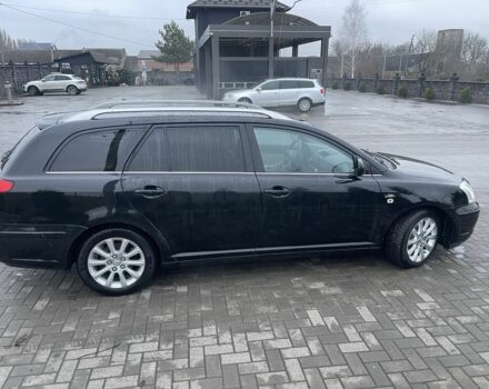 Черный Тойота Авенсис, объемом двигателя 2.2 л и пробегом 276 тыс. км за 8200 $, фото 3 на Automoto.ua