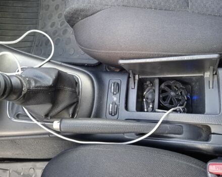 Чорний Тойота Авенсіс, об'ємом двигуна 2.2 л та пробігом 323 тис. км за 5500 $, фото 12 на Automoto.ua