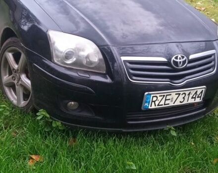 Черный Тойота Авенсис, объемом двигателя 2 л и пробегом 317 тыс. км за 2801 $, фото 1 на Automoto.ua