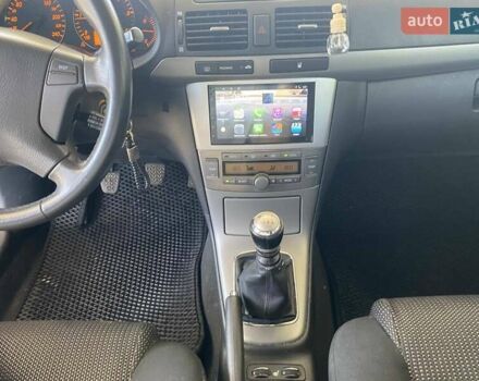 Черный Тойота Авенсис, объемом двигателя 2 л и пробегом 309 тыс. км за 7100 $, фото 20 на Automoto.ua