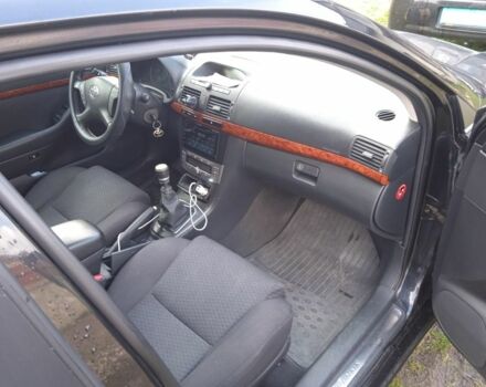 Чорний Тойота Авенсіс, об'ємом двигуна 2.2 л та пробігом 323 тис. км за 5500 $, фото 19 на Automoto.ua