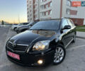 Черный Тойота Авенсис, объемом двигателя 1.8 л и пробегом 227 тыс. км за 7699 $, фото 1 на Automoto.ua