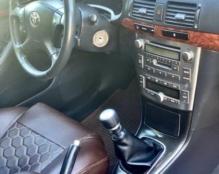 Черный Тойота Авенсис, объемом двигателя 2.2 л и пробегом 228 тыс. км за 5700 $, фото 15 на Automoto.ua