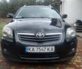 Черный Тойота Авенсис, объемом двигателя 1.8 л и пробегом 340 тыс. км за 6200 $, фото 1 на Automoto.ua