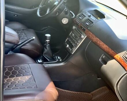 Черный Тойота Авенсис, объемом двигателя 2.2 л и пробегом 228 тыс. км за 5700 $, фото 20 на Automoto.ua