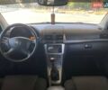 Черный Тойота Авенсис, объемом двигателя 2 л и пробегом 309 тыс. км за 7100 $, фото 18 на Automoto.ua
