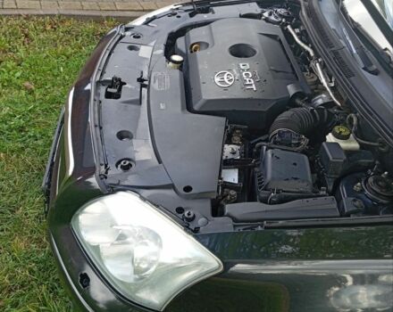 Чорний Тойота Авенсіс, об'ємом двигуна 2.2 л та пробігом 340 тис. км за 3600 $, фото 4 на Automoto.ua