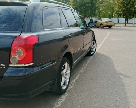 Чорний Тойота Авенсіс, об'ємом двигуна 2 л та пробігом 250 тис. км за 5600 $, фото 2 на Automoto.ua