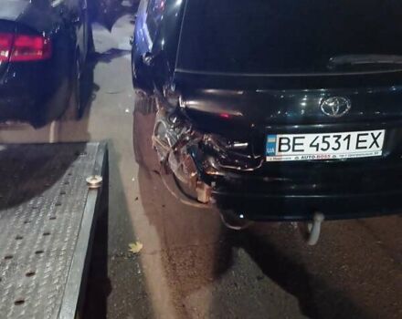 Черный Тойота Авенсис, объемом двигателя 2 л и пробегом 237 тыс. км за 2500 $, фото 1 на Automoto.ua