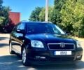 Черный Тойота Авенсис, объемом двигателя 2.2 л и пробегом 228 тыс. км за 5700 $, фото 1 на Automoto.ua