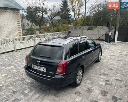Черный Тойота Авенсис, объемом двигателя 2 л и пробегом 300 тыс. км за 6999 $, фото 1 на Automoto.ua