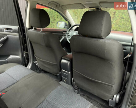 Черный Тойота Авенсис, объемом двигателя 2 л и пробегом 271 тыс. км за 6599 $, фото 25 на Automoto.ua