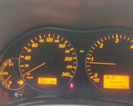 Черный Тойота Авенсис, объемом двигателя 2 л и пробегом 292 тыс. км за 5600 $, фото 10 на Automoto.ua