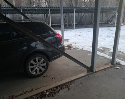 Черный Тойота Авенсис, объемом двигателя 0 л и пробегом 364 тыс. км за 600 $, фото 3 на Automoto.ua