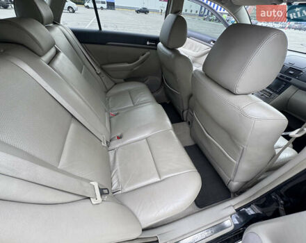 Черный Тойота Авенсис, объемом двигателя 2 л и пробегом 296 тыс. км за 5800 $, фото 14 на Automoto.ua