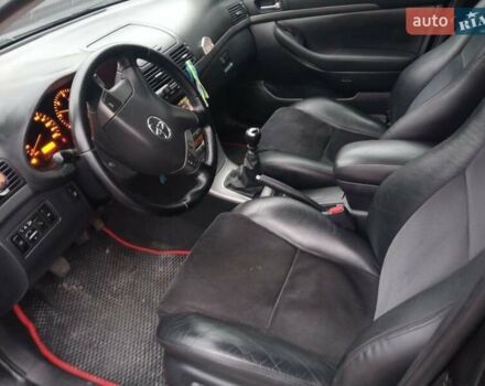 Чорний Тойота Авенсіс, об'ємом двигуна 2.23 л та пробігом 300 тис. км за 6900 $, фото 8 на Automoto.ua