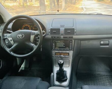 Черный Тойота Авенсис, объемом двигателя 2.2 л и пробегом 376 тыс. км за 6800 $, фото 14 на Automoto.ua