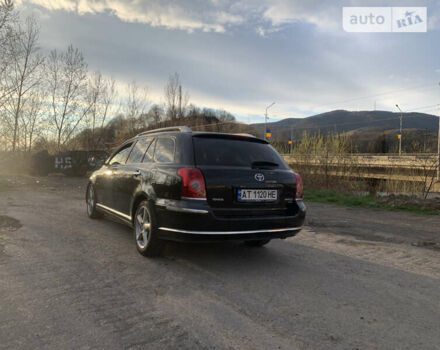 Черный Тойота Авенсис, объемом двигателя 2.2 л и пробегом 215 тыс. км за 5800 $, фото 2 на Automoto.ua