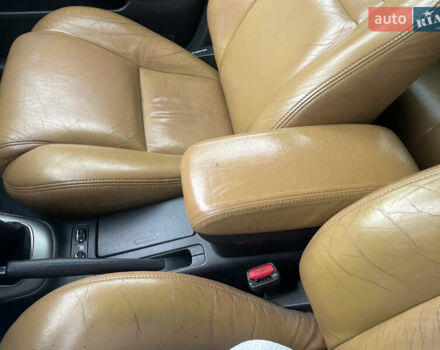 Черный Тойота Авенсис, объемом двигателя 2 л и пробегом 300 тыс. км за 6999 $, фото 20 на Automoto.ua