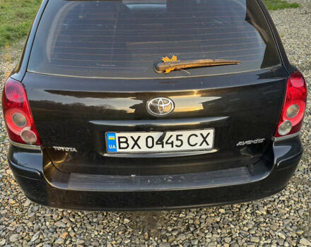 Черный Тойота Авенсис, объемом двигателя 2 л и пробегом 255 тыс. км за 6600 $, фото 5 на Automoto.ua