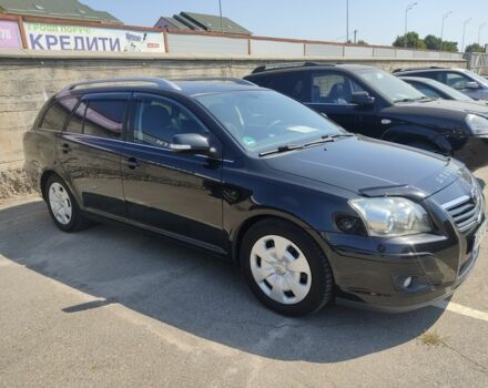 Черный Тойота Авенсис, объемом двигателя 1.8 л и пробегом 195 тыс. км за 7250 $, фото 2 на Automoto.ua