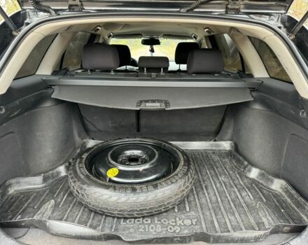 Чорний Тойота Авенсіс, об'ємом двигуна 1.8 л та пробігом 506 тис. км за 5800 $, фото 6 на Automoto.ua